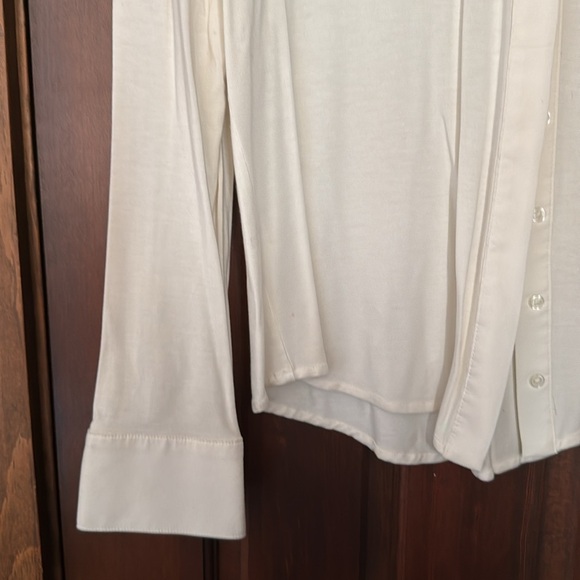 White House Black Market White Button Down Blouse - Picture 4 of 10